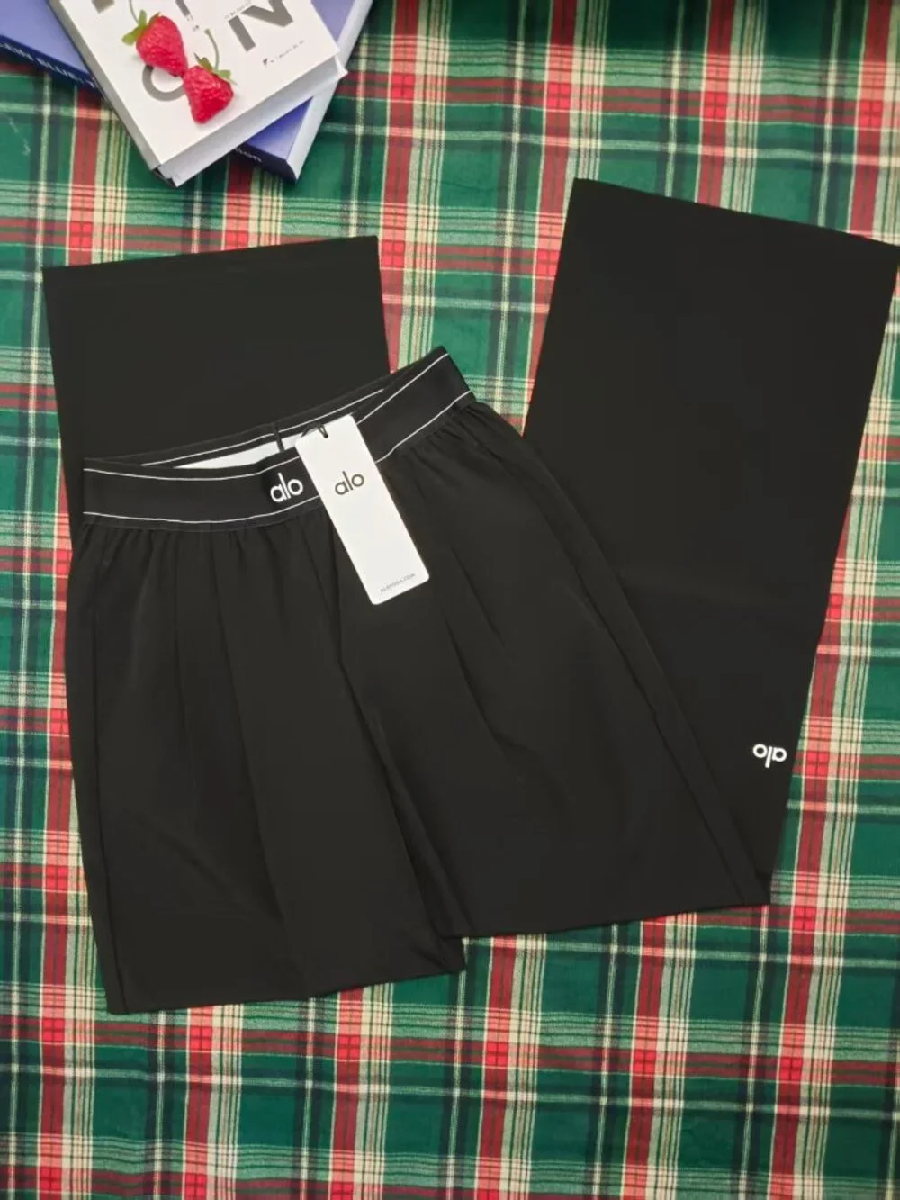 🔮Alo Yoga Suit Up Trouser Relaxed Fit (Regular： 30”Inseam）🧸Chic & Versatile